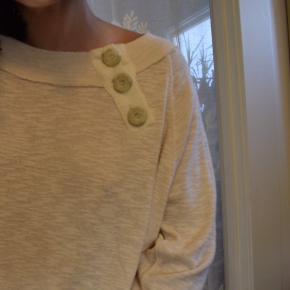 Free People Sweater - Picture 2 of 4